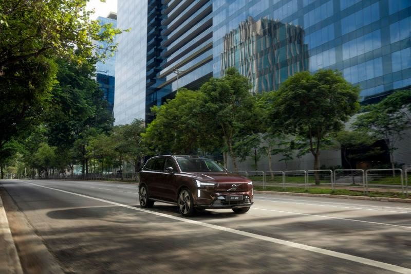 volvo ex90 - 5 estrelas